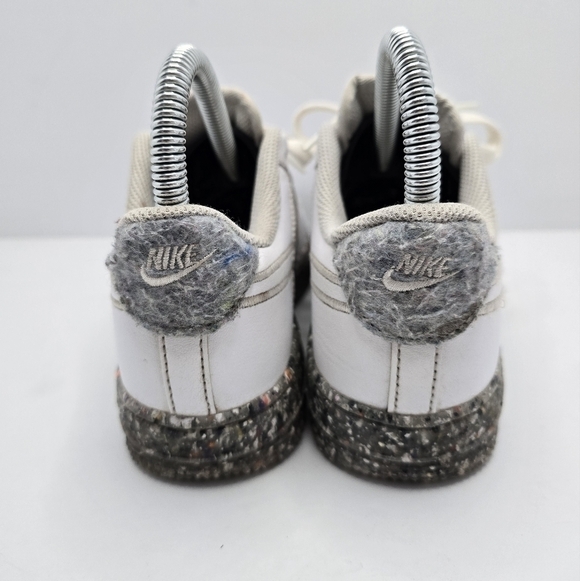 Nike | AF1s GS Recycled 'Wool White Pack' leather low-top sneakers | KIDS 2 - Picture 9 of 12